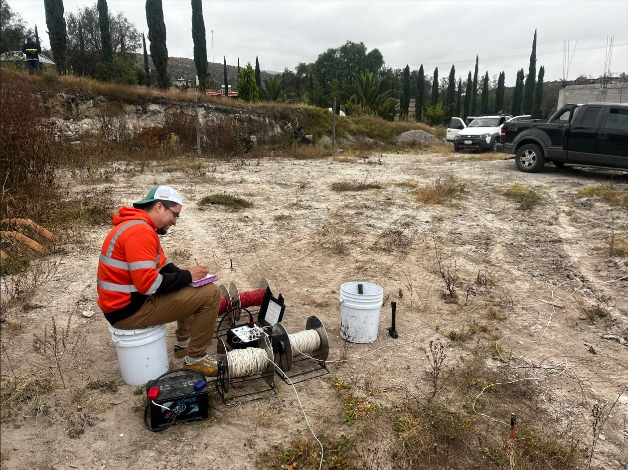 Sondeo eléctrico vertical en campo